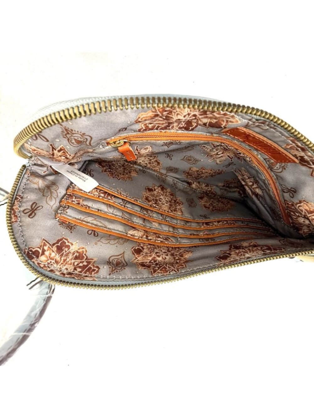 HOBO Wristlet Clutch Leather Purse Whisper Blue Style VI-35036WHSPR Sable NEW - Picture 6 of 11